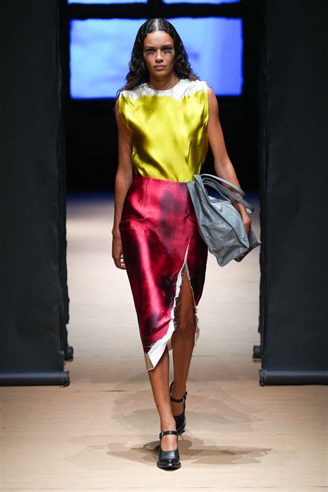 prada inspired outfit